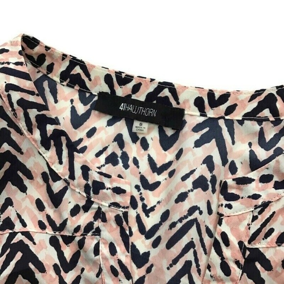 41 Hawthorn Pink Blue White Split Neck Blouse - Picture 8 of 8